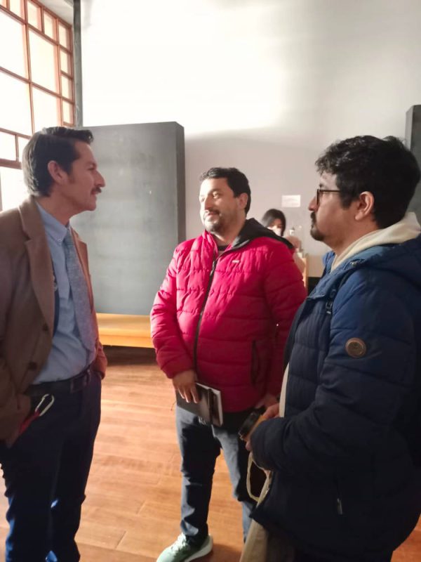 Coordinating online talks with local authorities